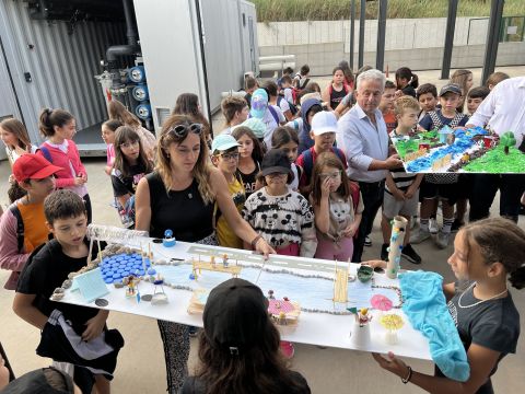 Επίσκεψη μαθητών στο εκπαιδευτικό πάρκο αφαλάτωσης Aλμυρού